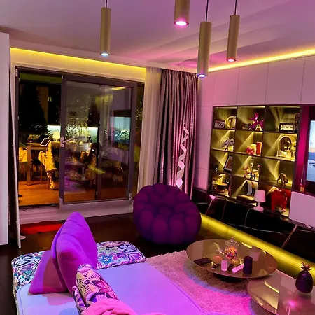 Beautiful Place With Breathtaking Private Rooftop Terrace 210m2 In Of * Paris