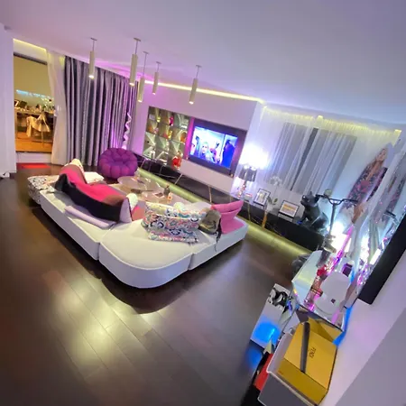 Beautiful Place With Breathtaking Private Rooftop Terrace 210m2 In Of