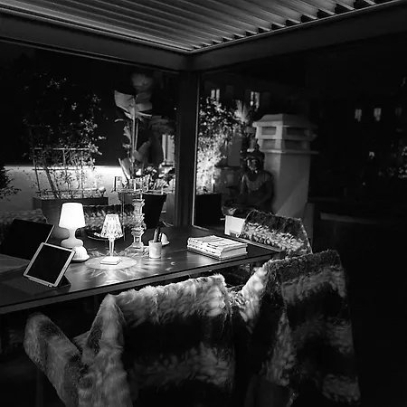Lejlighed Beautiful Place With Breathtaking Private Rooftop Terrace 210m2 In Of Paris